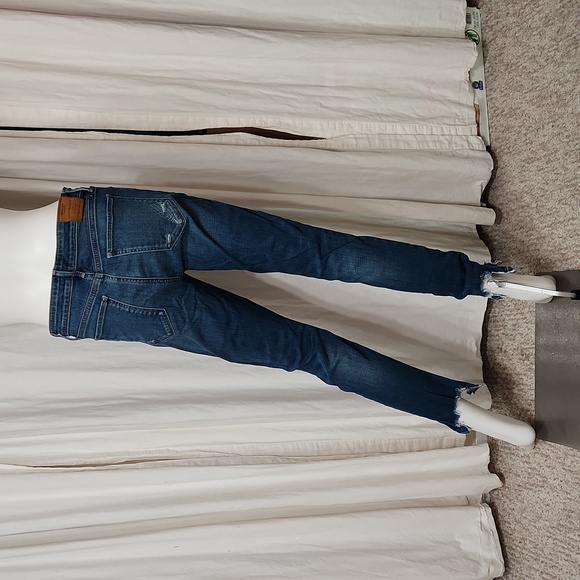 Lucky Brand " Ava Skinny" Distressed 8/29 Ankle Blue Wash Denim Jeans - Picture 3 of 13